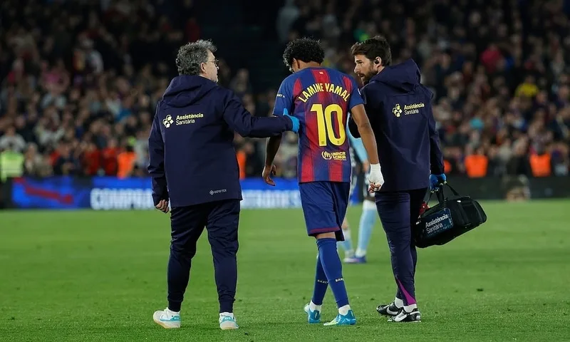 Barcelona xác nhận Yamal gặp vấn đề ở gân kheo chân trái và phải nghỉ phần còn lại của mùa giải
