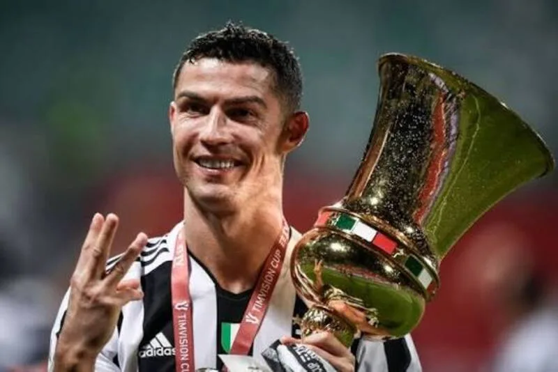 Danh hiệu Vua phá lưới Serie A từng được làm rực sáng bởi nhiều huyền thoại và chân sút lớn.