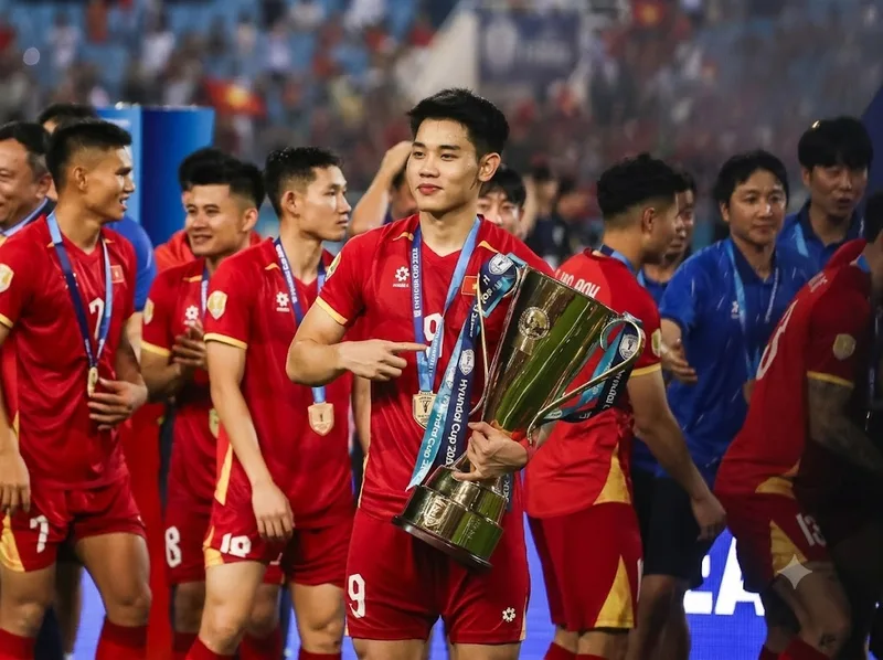 Nguyễn Đình Bắc để lại dấu ấn trong màu áo các đội tuyển Việt Nam.